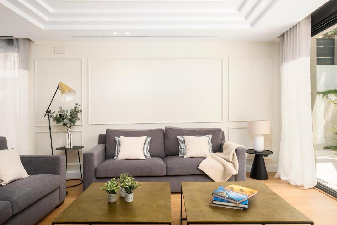 Apartamentos La Zagalilla Málaga Kültér fotó