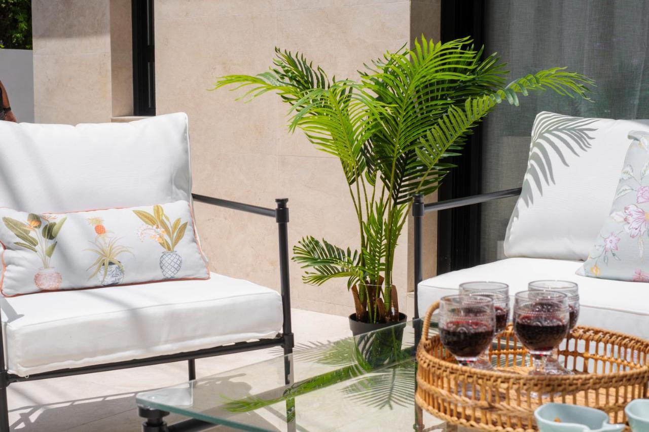Apartamentos La Zagalilla Málaga Kültér fotó