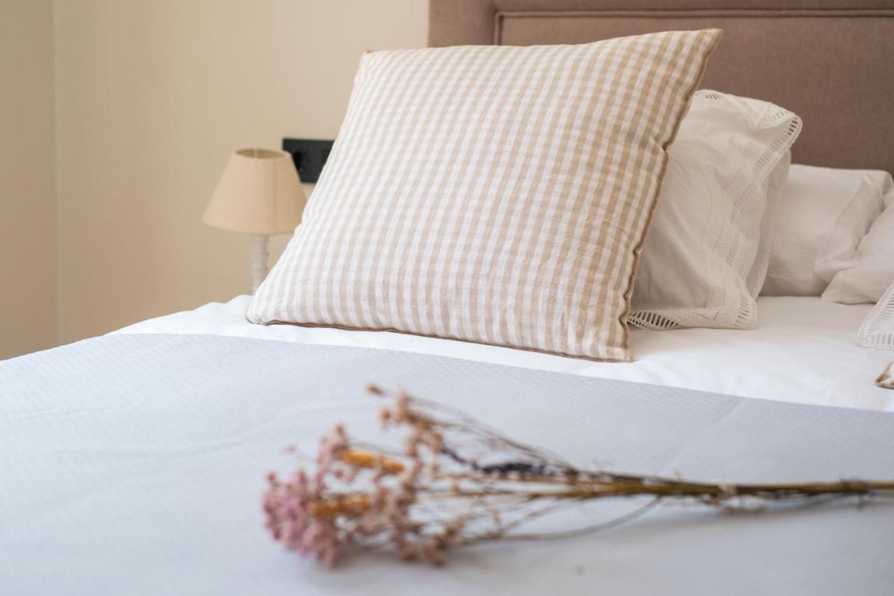 Apartamentos La Zagalilla Málaga Kültér fotó